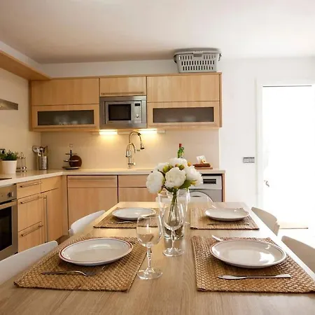 Casa En Primera Linea En Vell Appartamento *